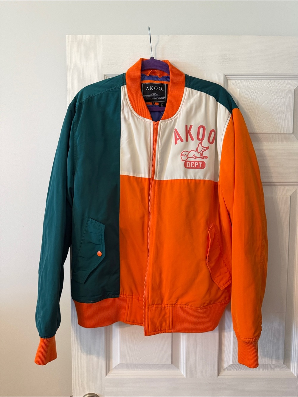 Akoo Colorblock Bomber Jacket in Orange, Green & White size XL length 29”